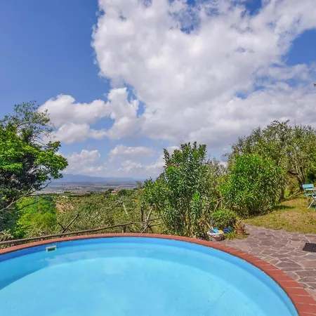 Lovely In With Wifi Holiday home
